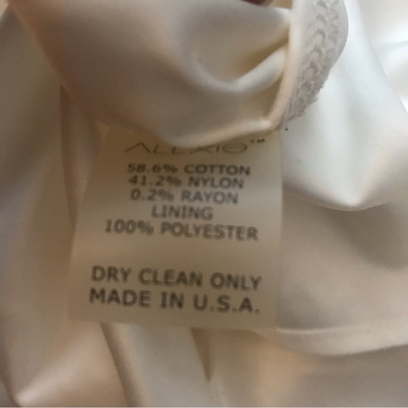 Alexis Delfine Short-Sleeve Lace Romper, White - Picture 7 of 7